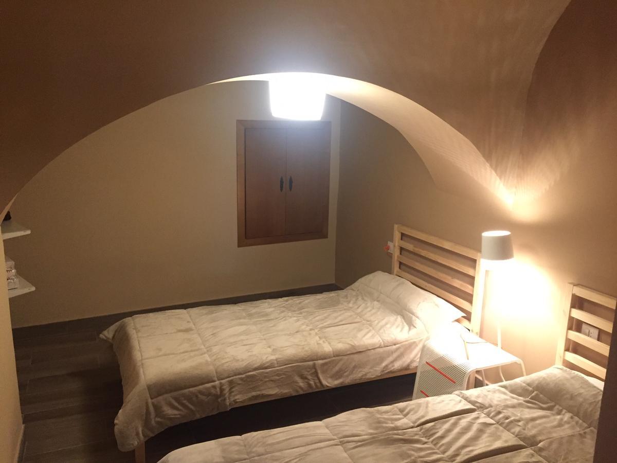 3 De Damas Apartment กาเซเรส ภายนอก รูปภาพ